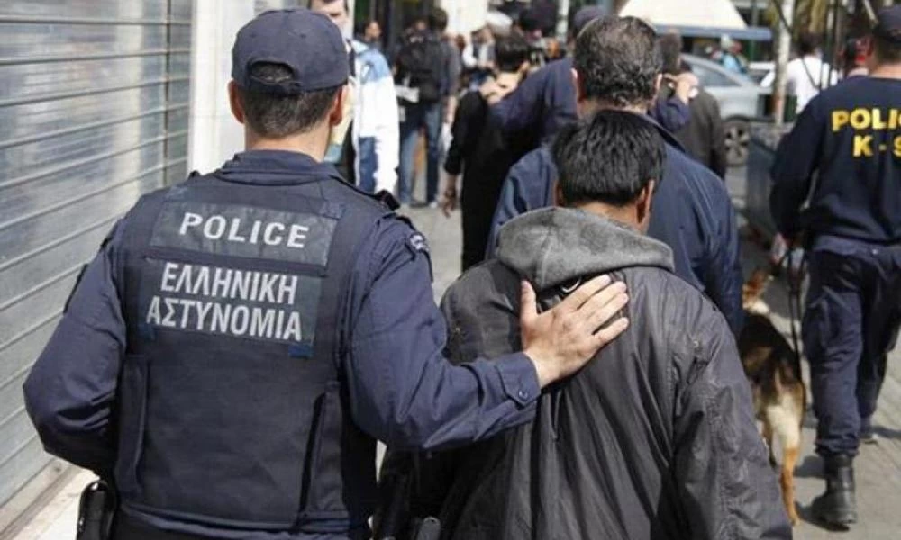 Θεσσαλονίκη: Στα χέρια της ΕΛ.ΑΣ δυο λαθροδιακινητές